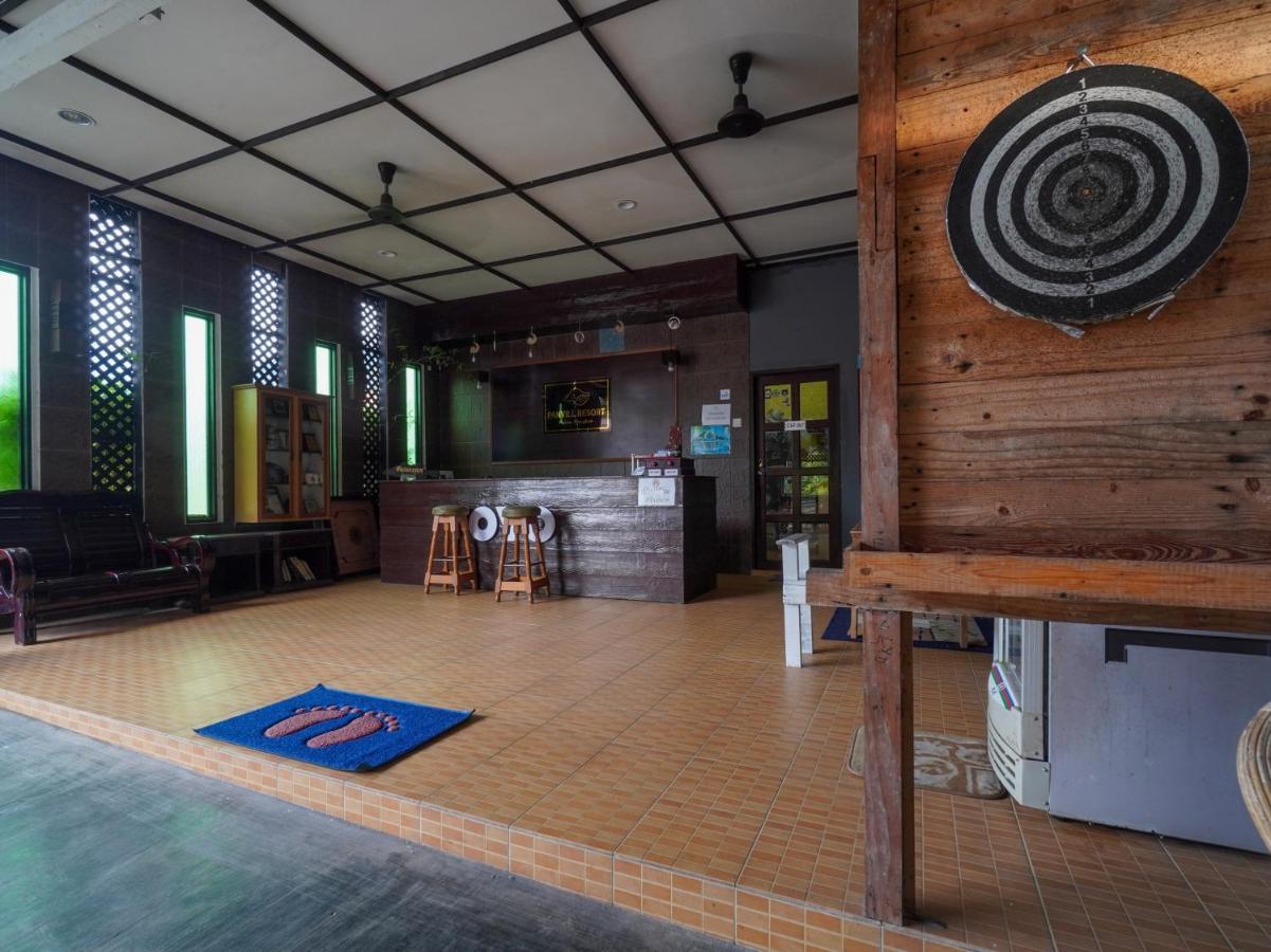 Oyo 89646 Panvill Resort Kampong Pasir Bogak Bagian luar foto